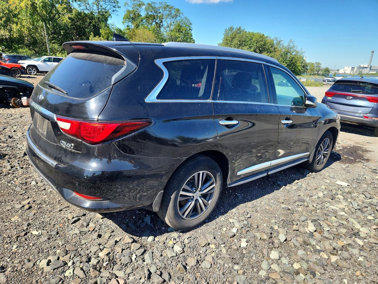 2017 Infiniti Qx60 Base - Фото 3