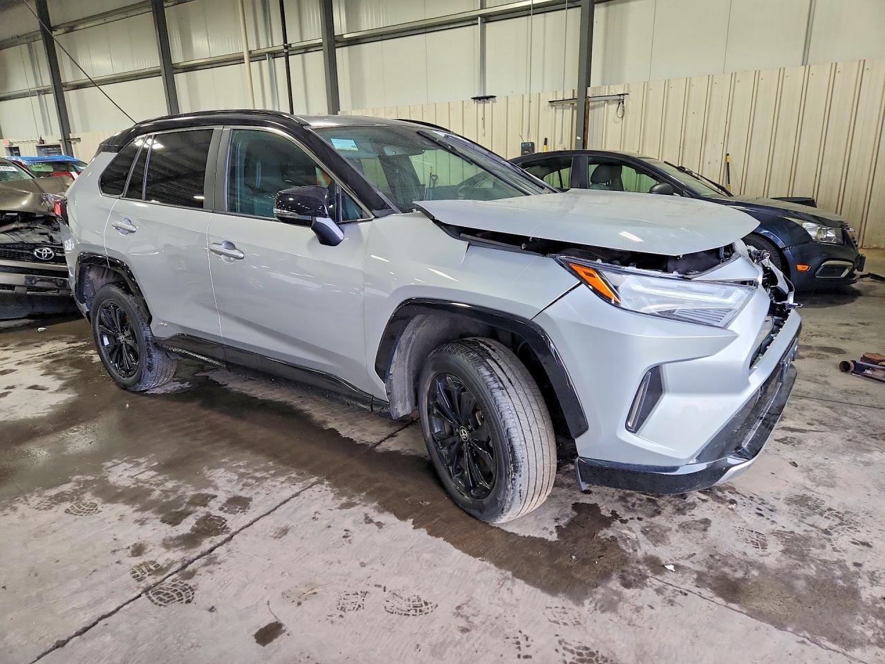 2022 Toyota Rav4 Xse - Фото 4