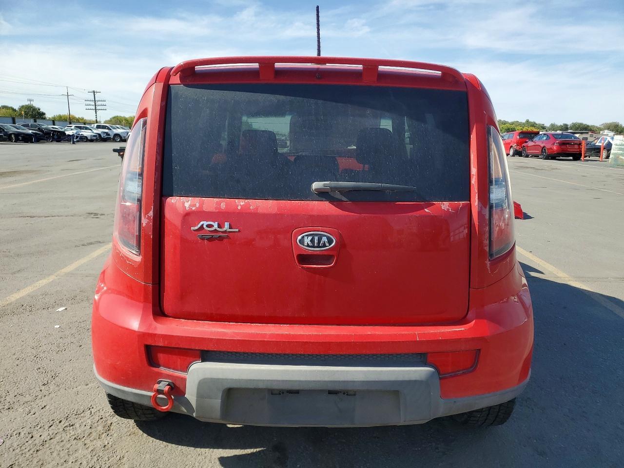 2010 Kia Soul + - Image 6
