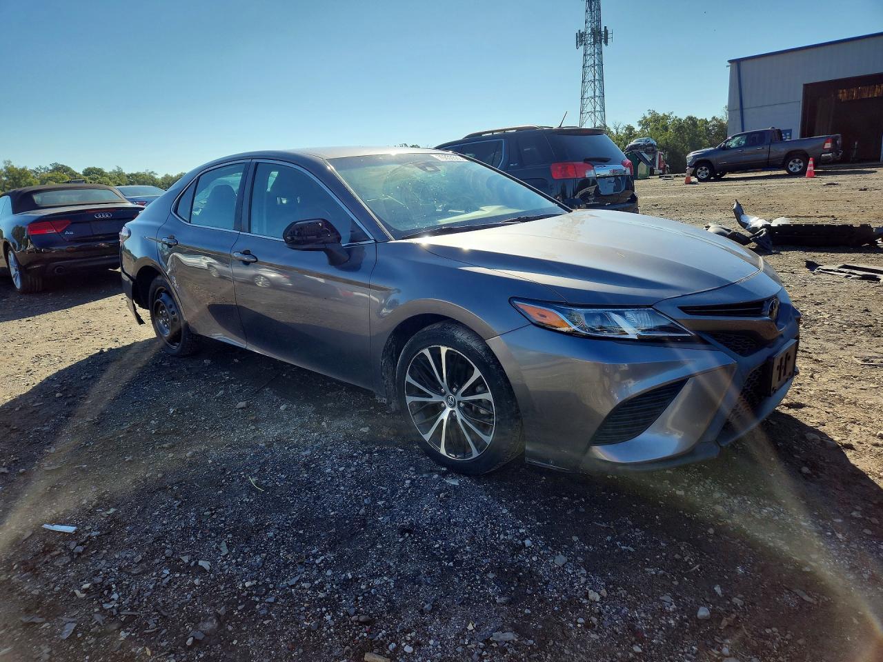 2020 Toyota Camry Se - Image 4