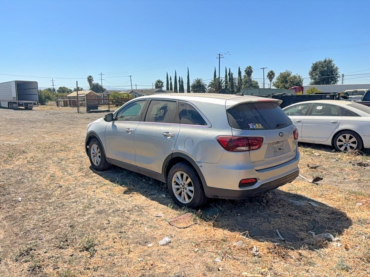 2020 Kia Sorento L - Фото 3