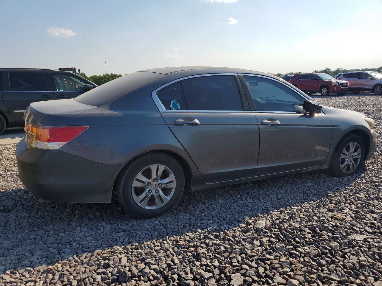 2011 Honda Accord Lxp - Image 3