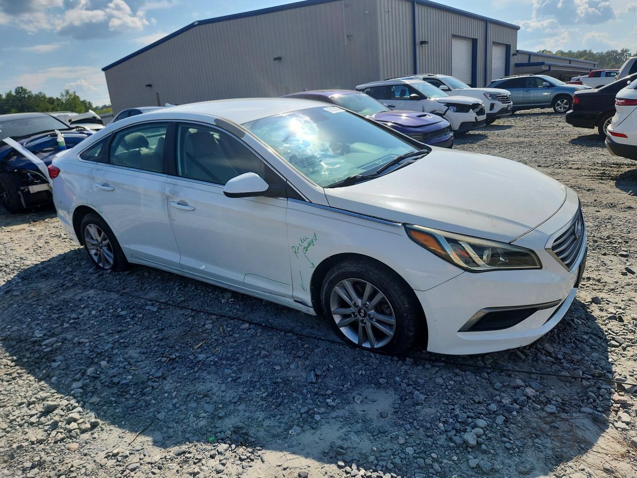 2022 Hyundai Sonata Se - Фото 4