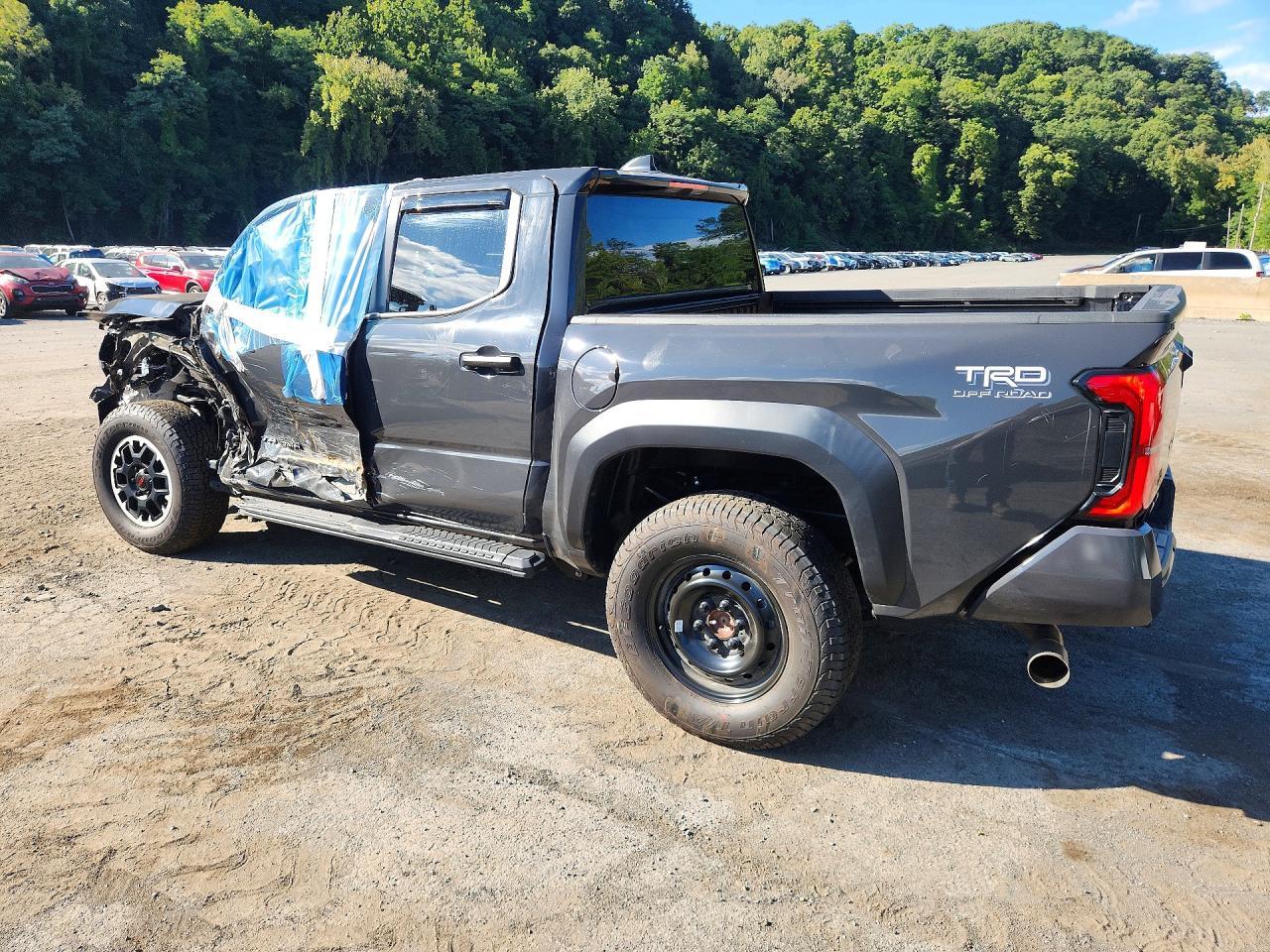 2026 Toyota Tacoma Trd Off-Road - Image 2