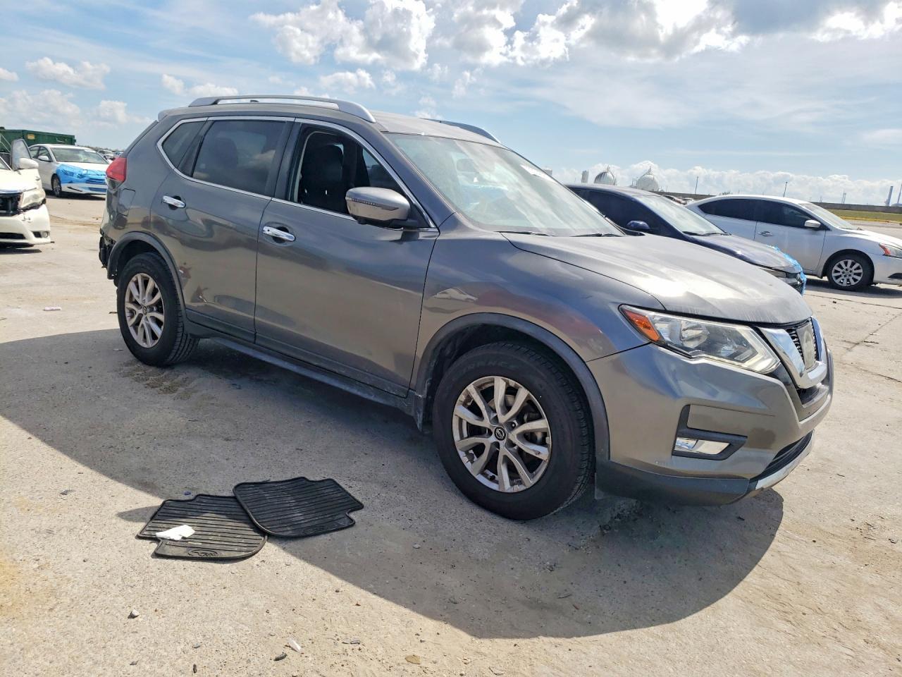 2017 Nissan Rogue Sv - Фото 4