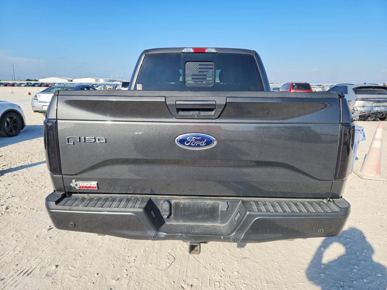2017 Ford F150 Supercrew - Image 6