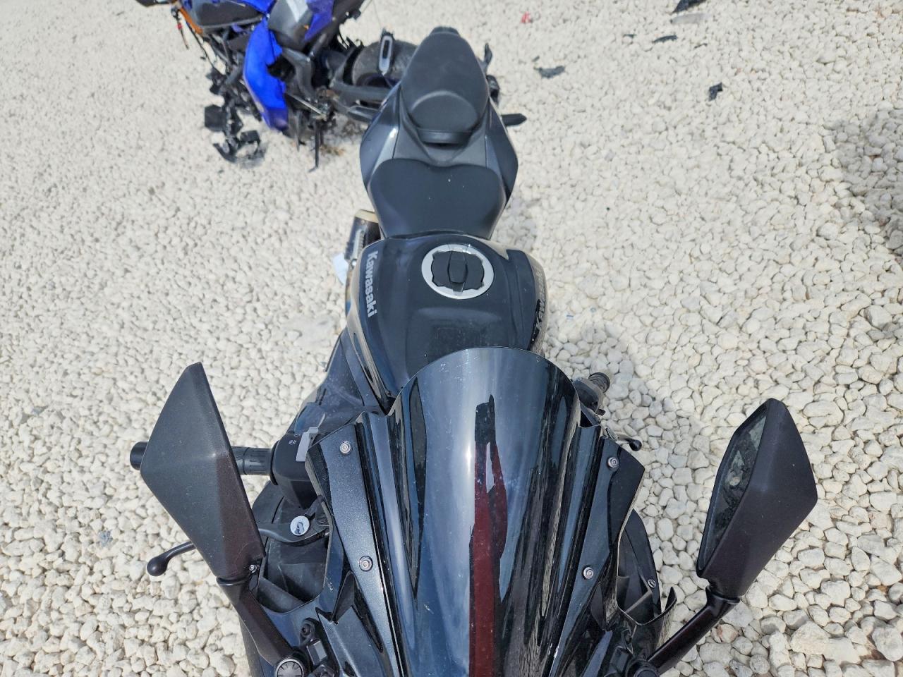 2024 Kawasaki Zx400 S - Image 5