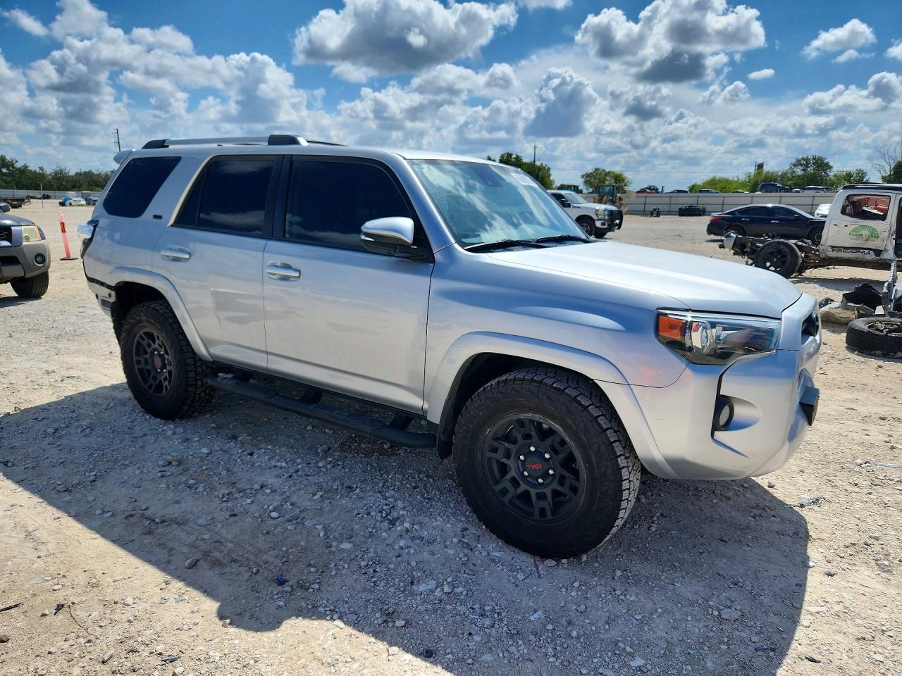 2020 Toyota 4Runner Sr5 Premium - Фото 4