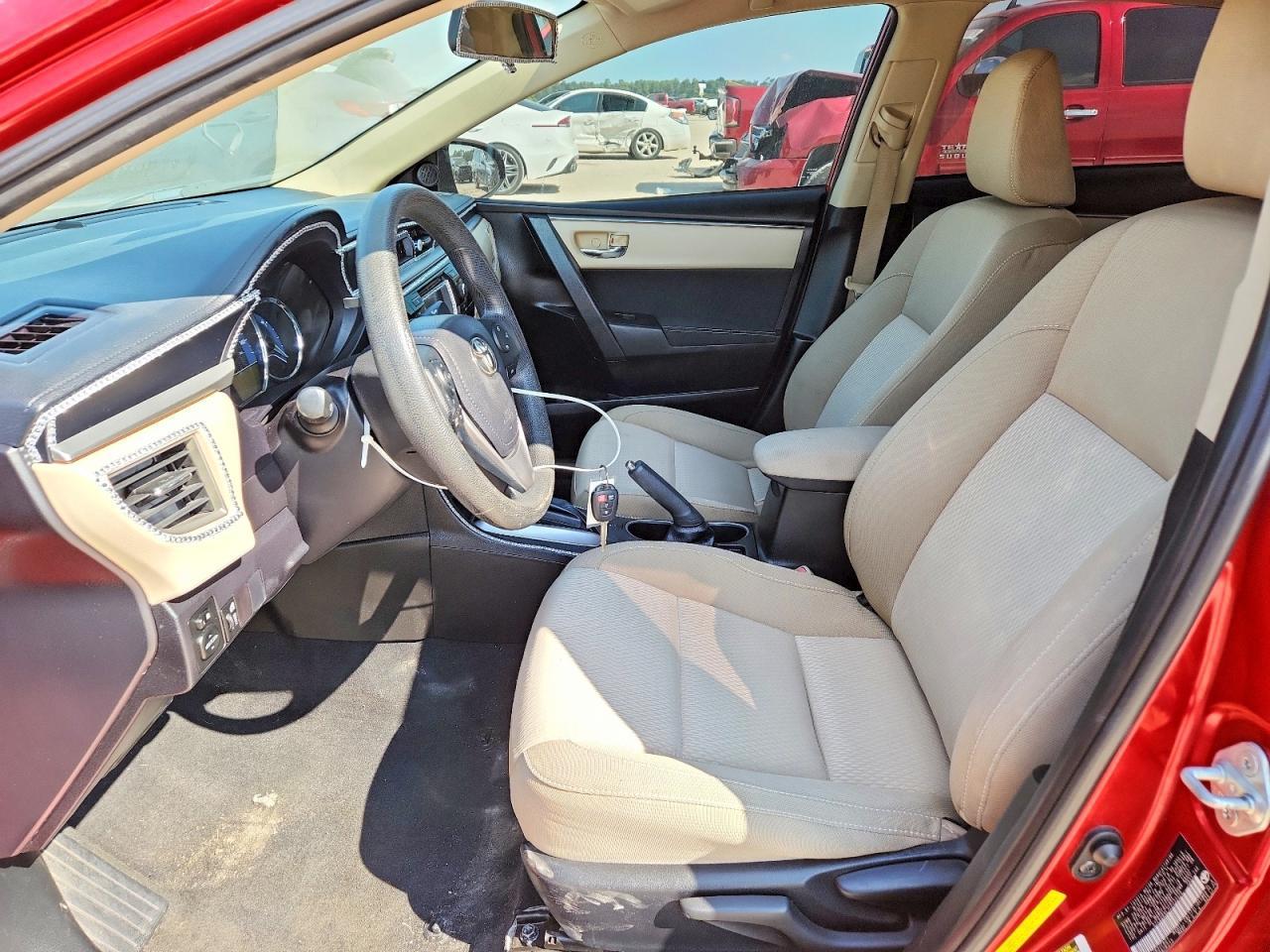 2015 Toyota Corolla Le - Фото 7