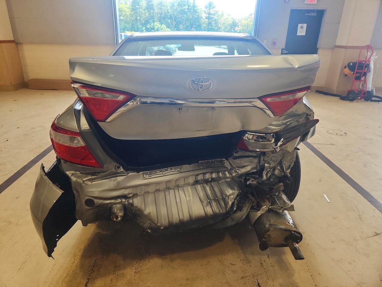 2015 Toyota Camry Le - Фото 6