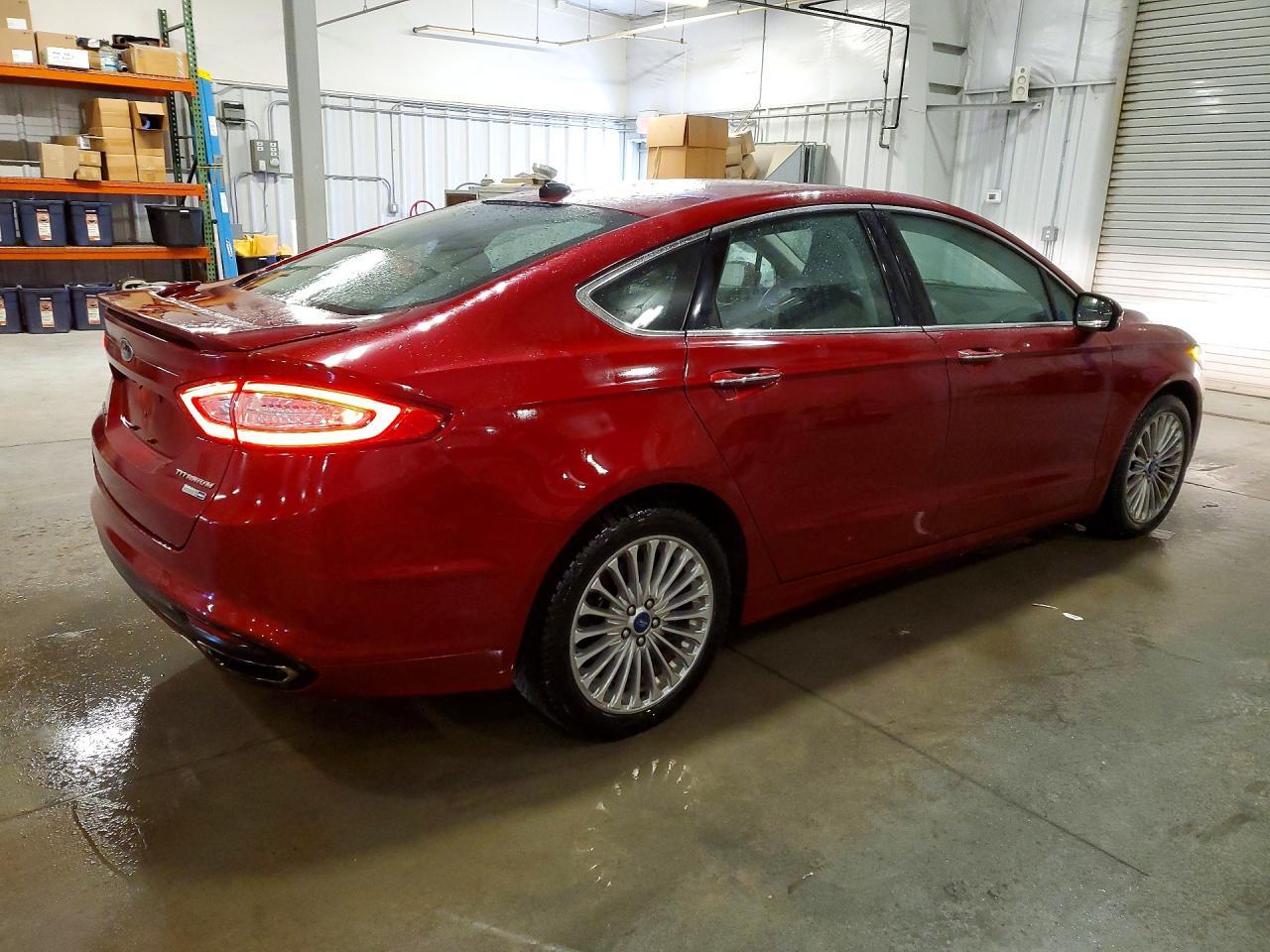 2015 Ford Fusion Titanium - Фото 3