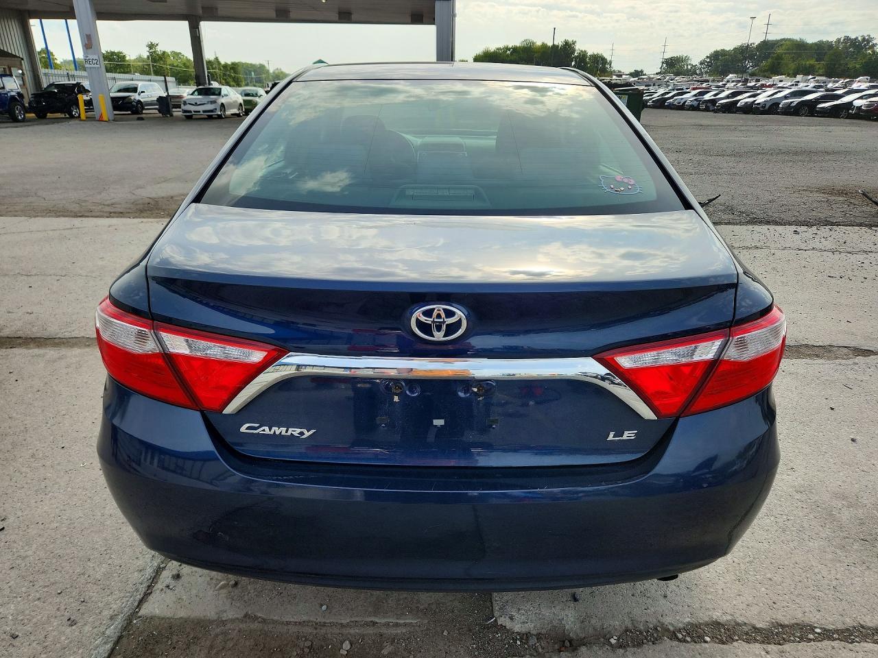 2015 Toyota Camry Le - Фото 6