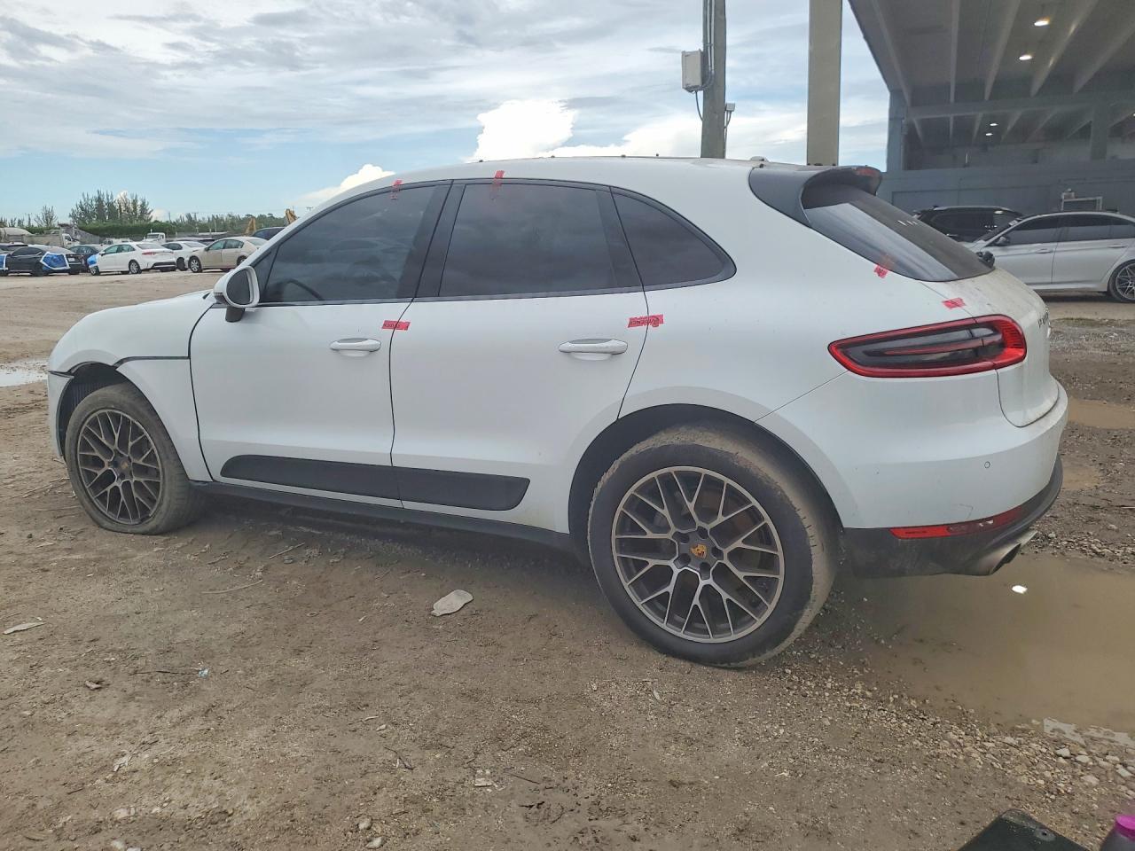 2016 Porsche Macan S - Фото 2