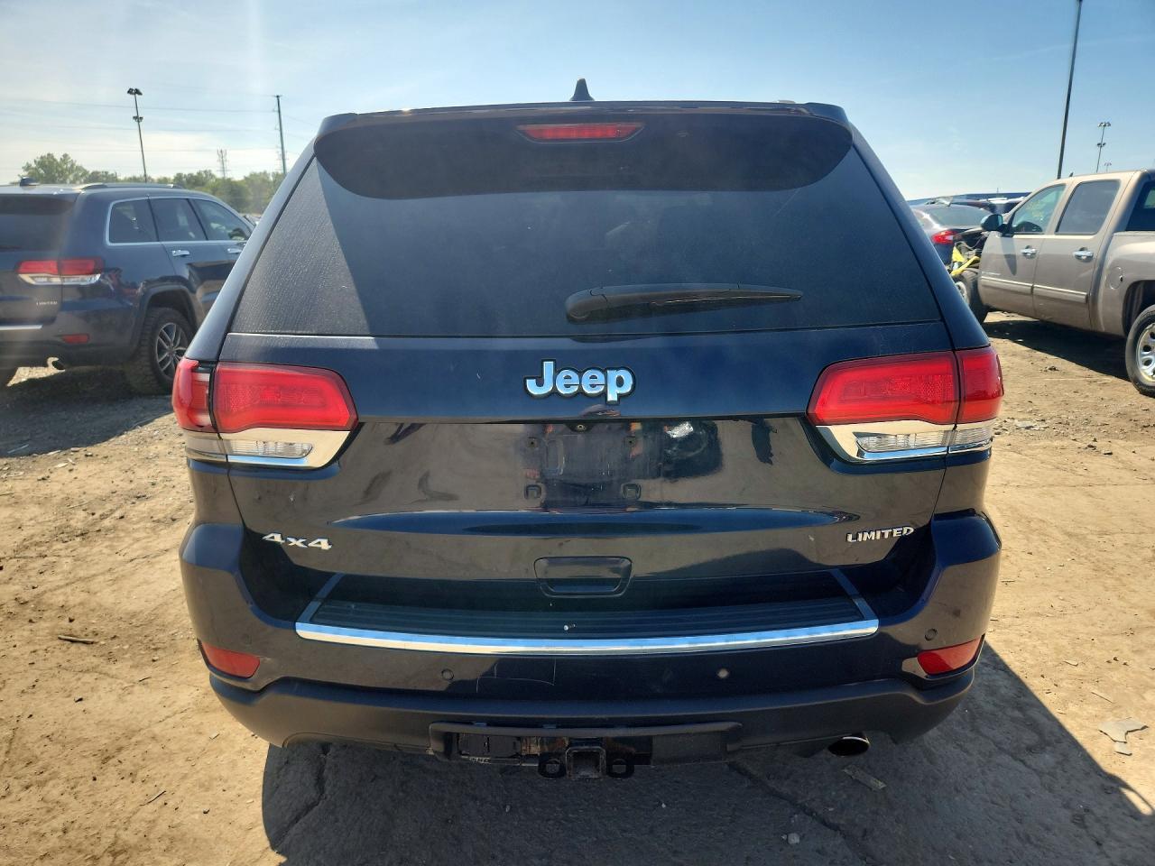 2017 Jeep Grand Cherokee Limited - Image 6