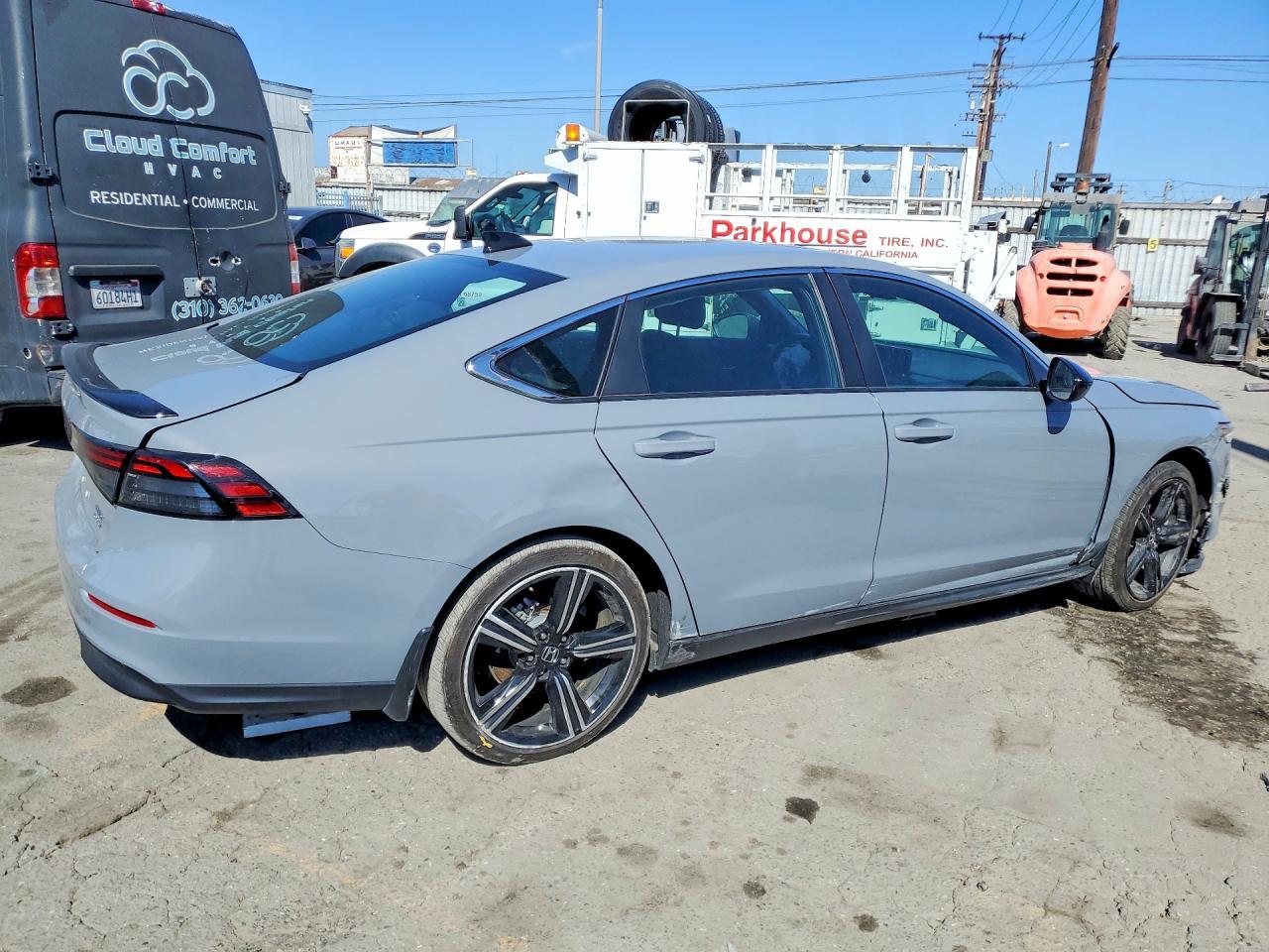 2025 Honda Accord Hybrid Sport - Image 3