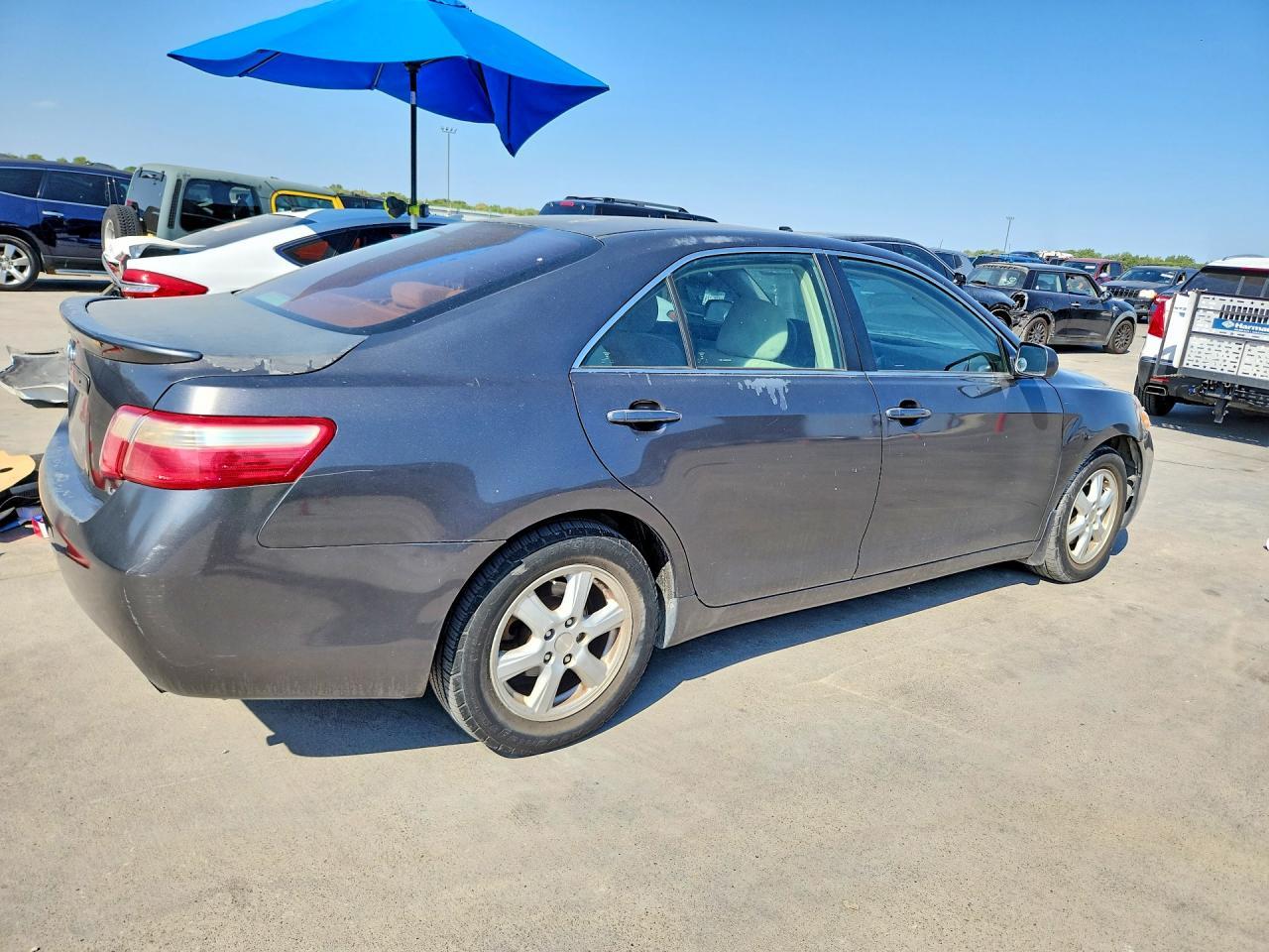 2007 Toyota Camry Le - Фото 3