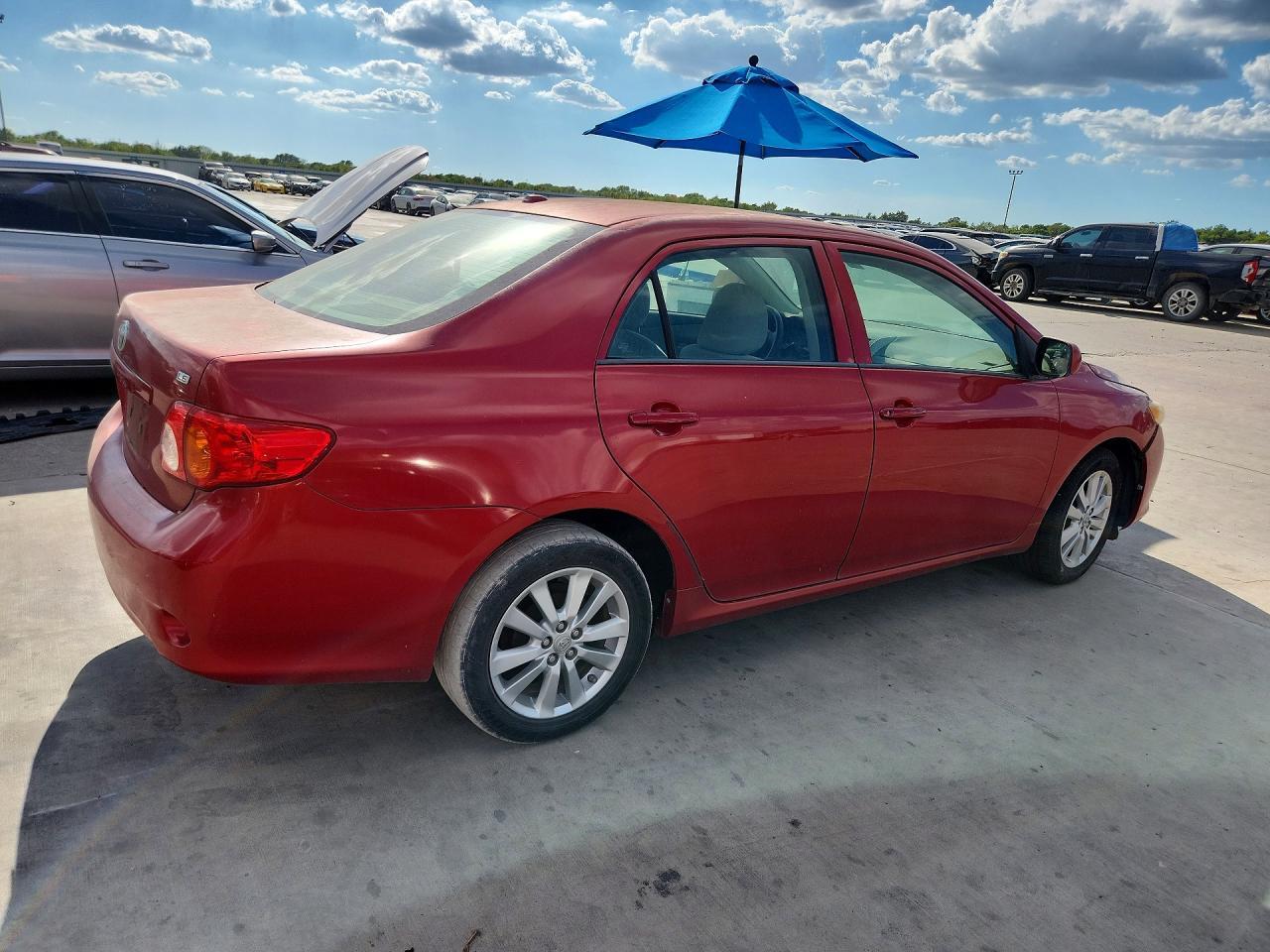 2010 Toyota Corolla Le - Фото 3