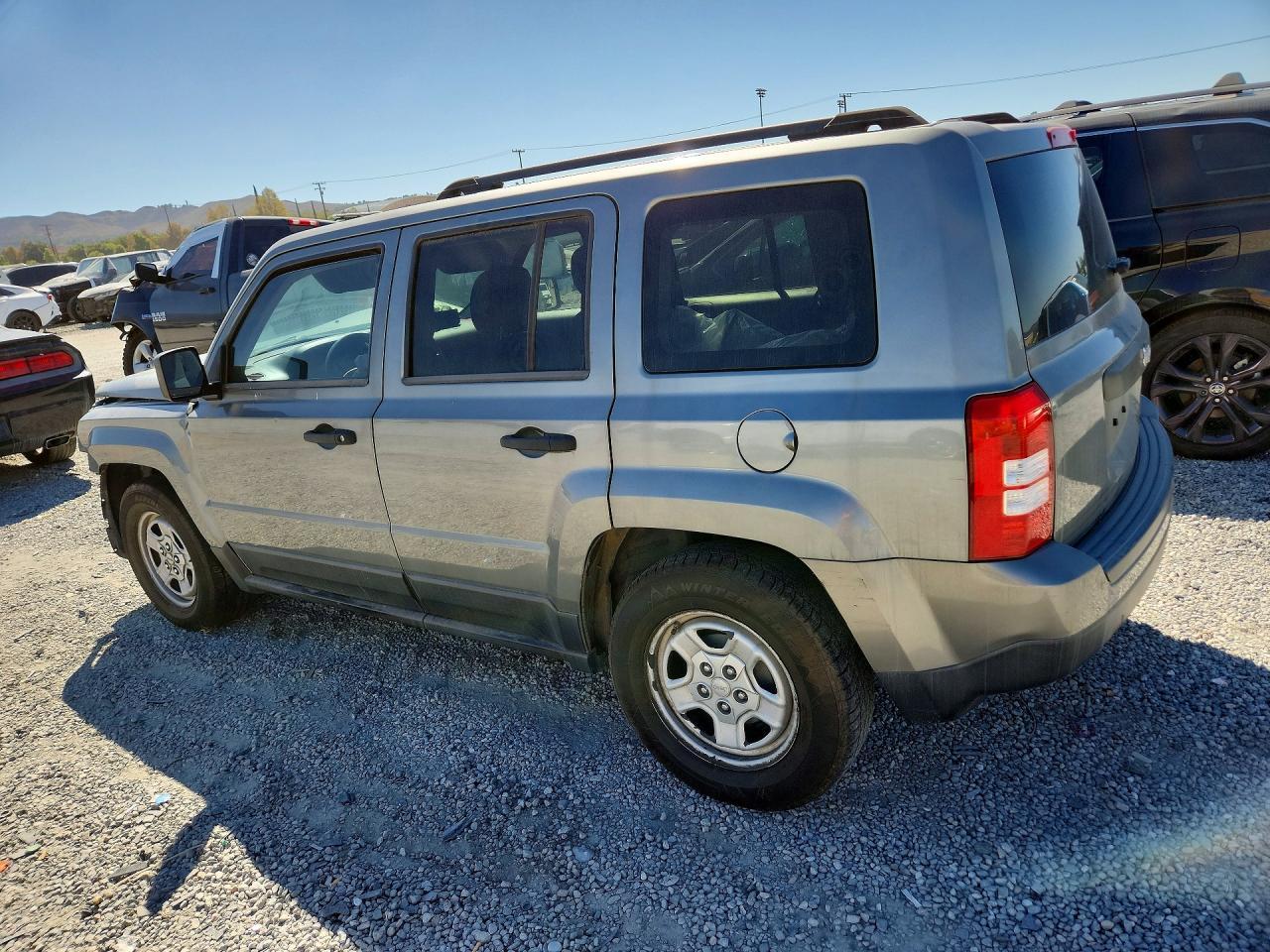 2013 Jeep Patriot Sport - Фото 2
