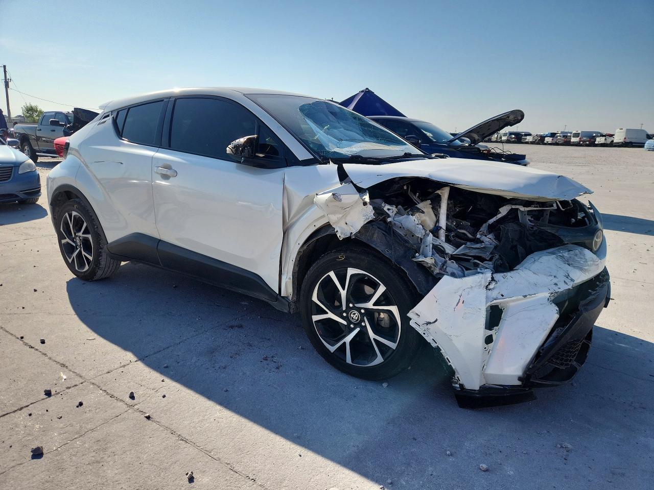 2021 Toyota C-Hr Xle - Фото 4