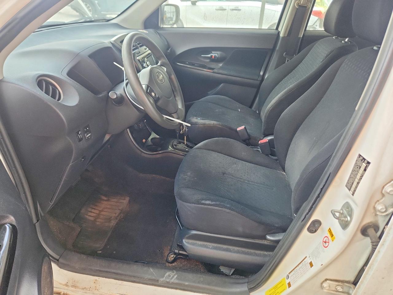 2010 Scion Xd Base - Фото 7