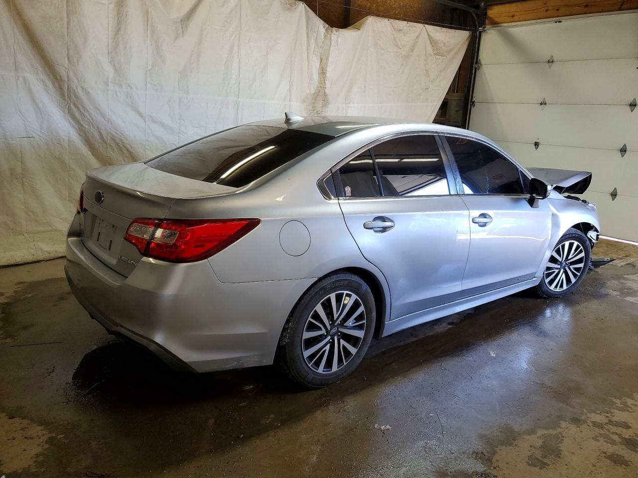 2019 Subaru Legacy 2.5I Premium - Image 3