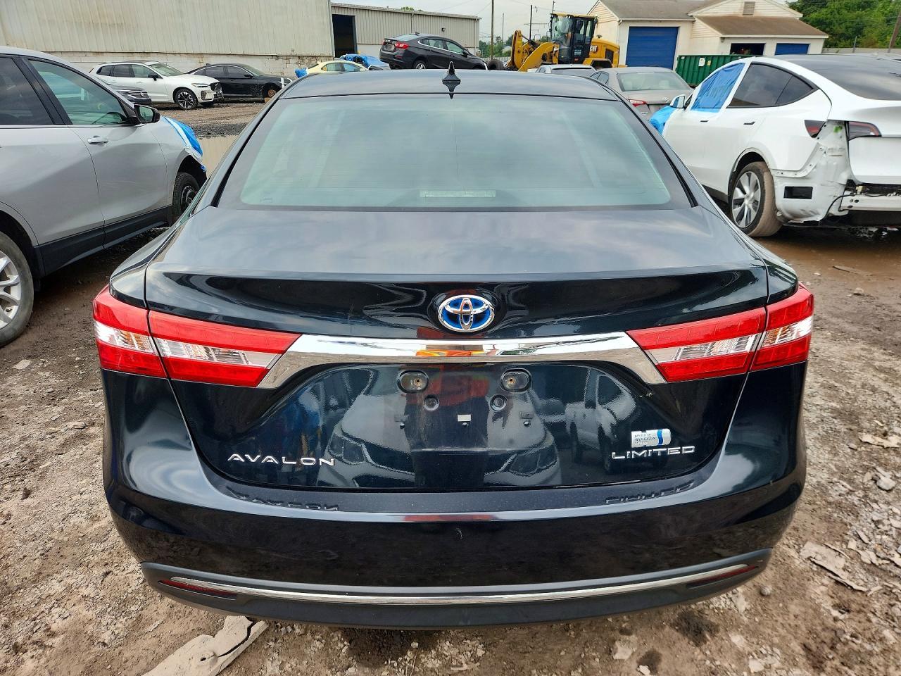 2015 Toyota Avalon Hybrid Limited - Фото 6