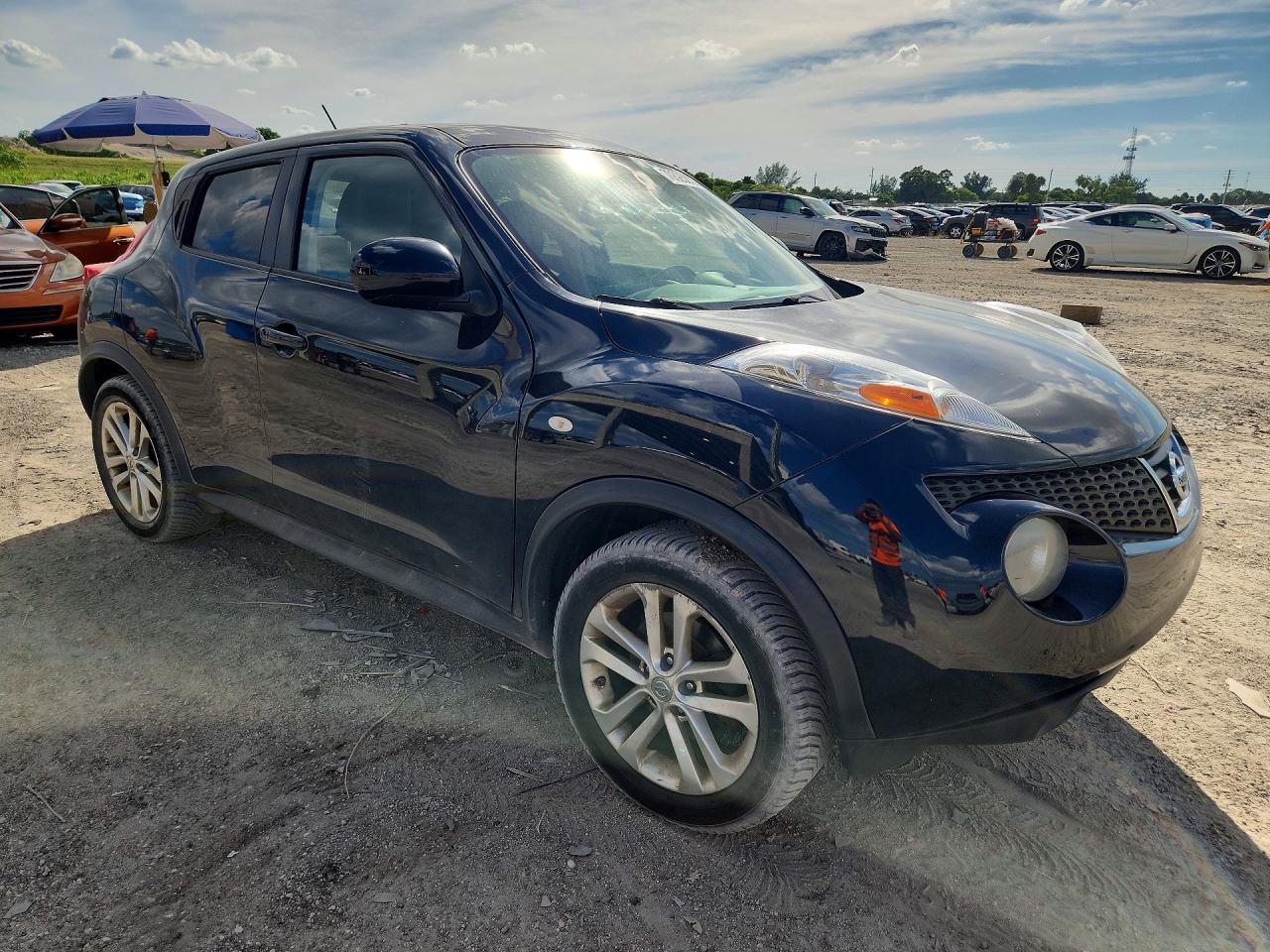 2013 Nissan Juke S - Фото 4