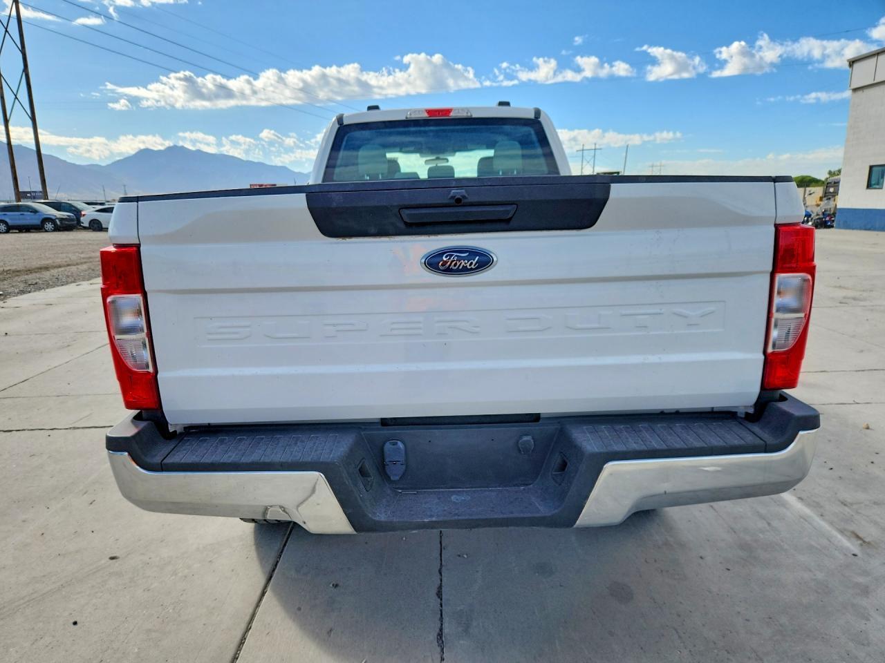 2022 Ford F250 Super Duty - Фото 6
