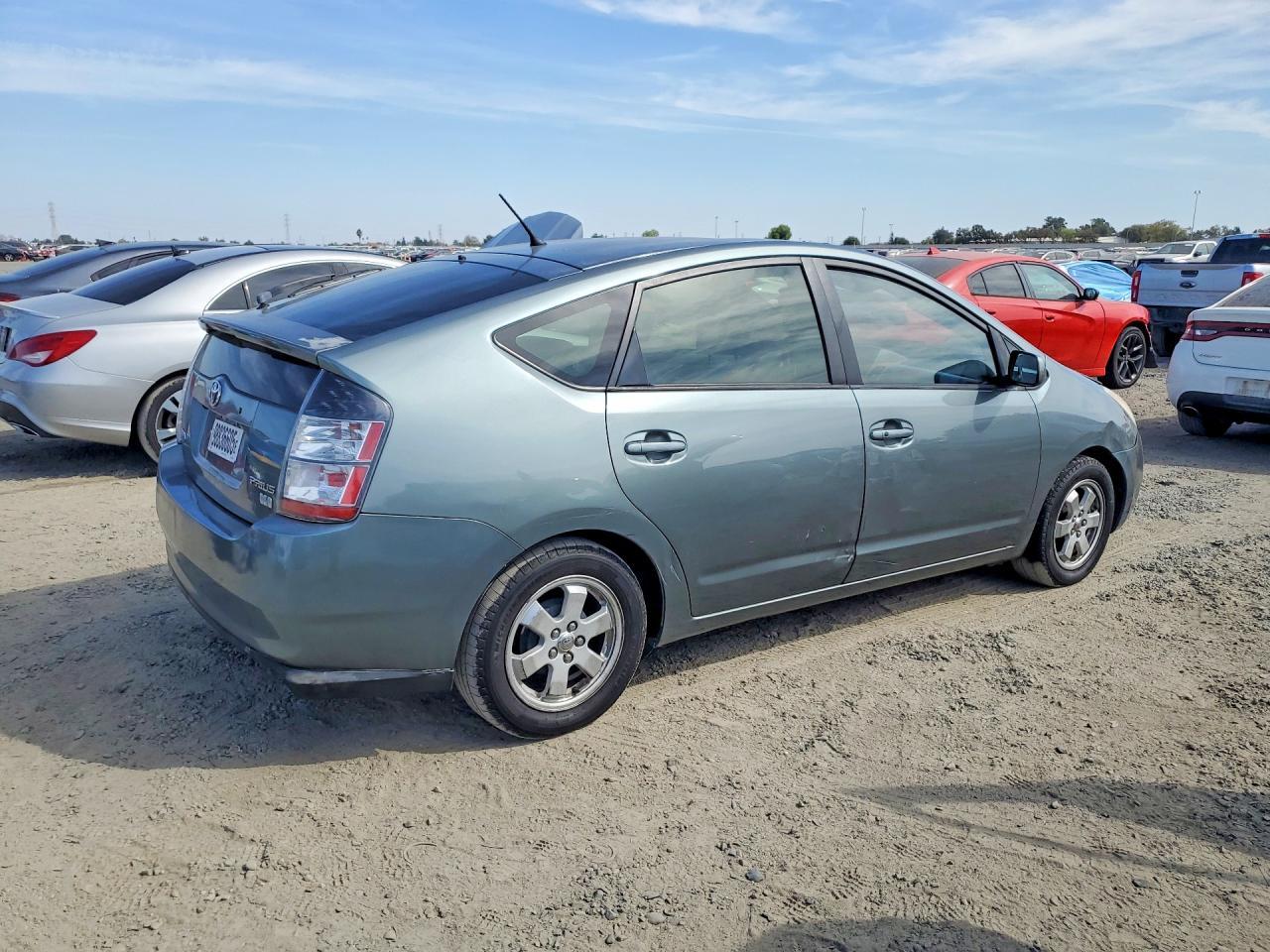 2005 Toyota Prius Base - Image 3