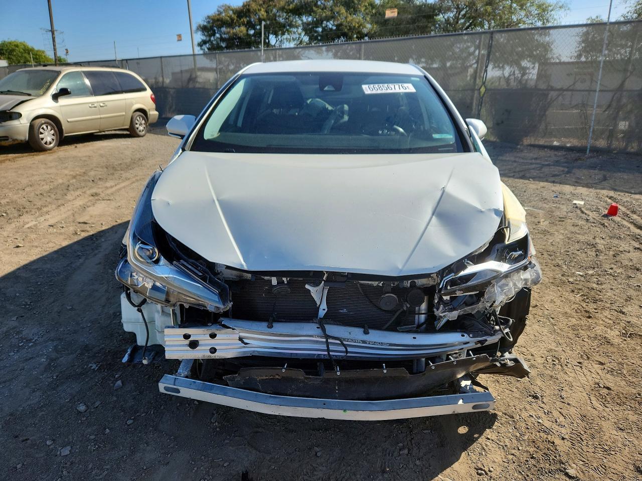 2019 Toyota Prius Le - Фото 5