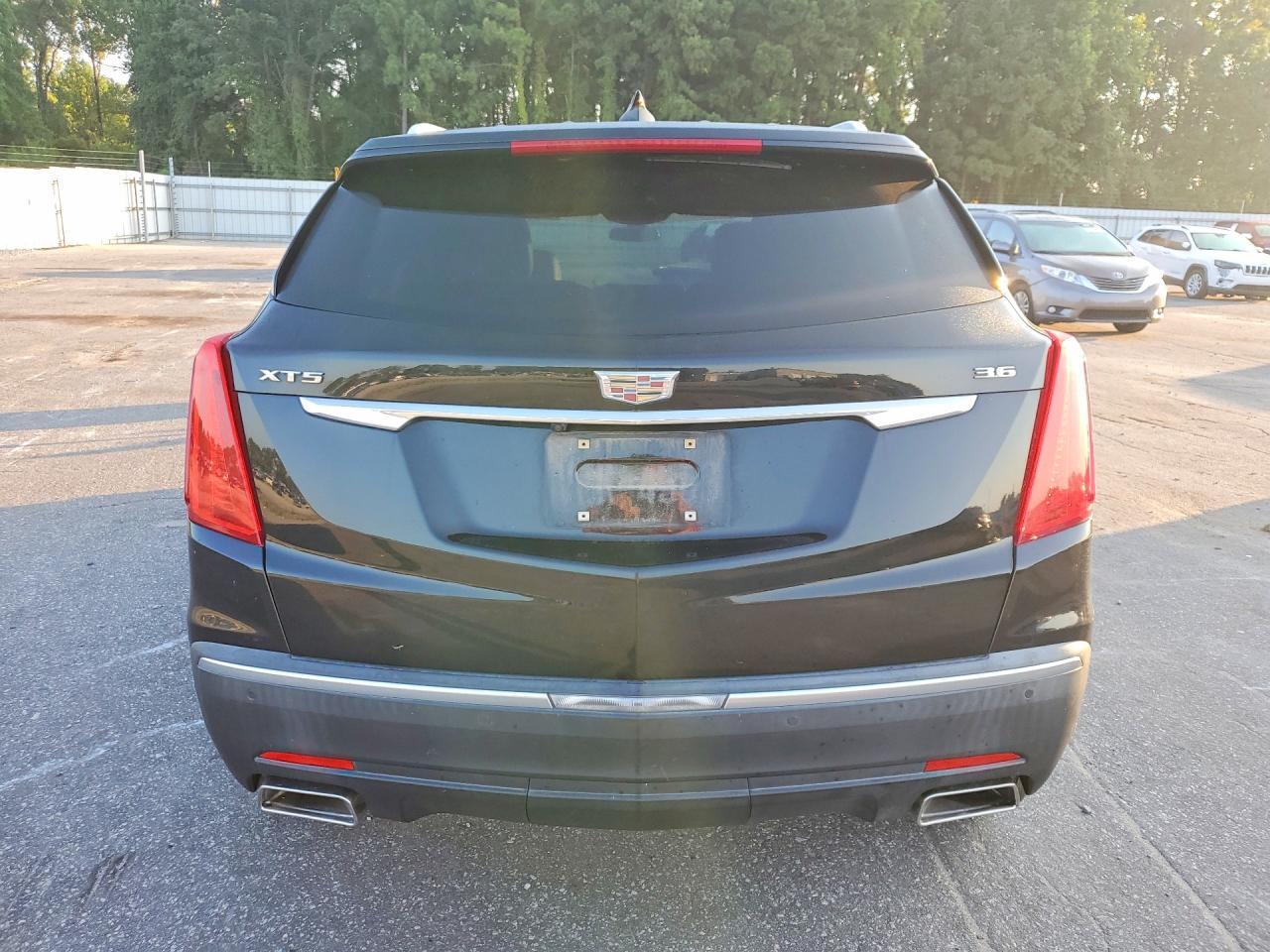 2017 Cadillac Xt5 - Фото 6