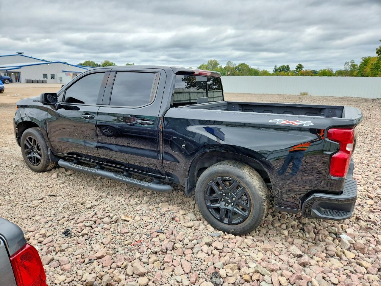 2023 Chevrolet Silverado K1500 Rst - Фото 2