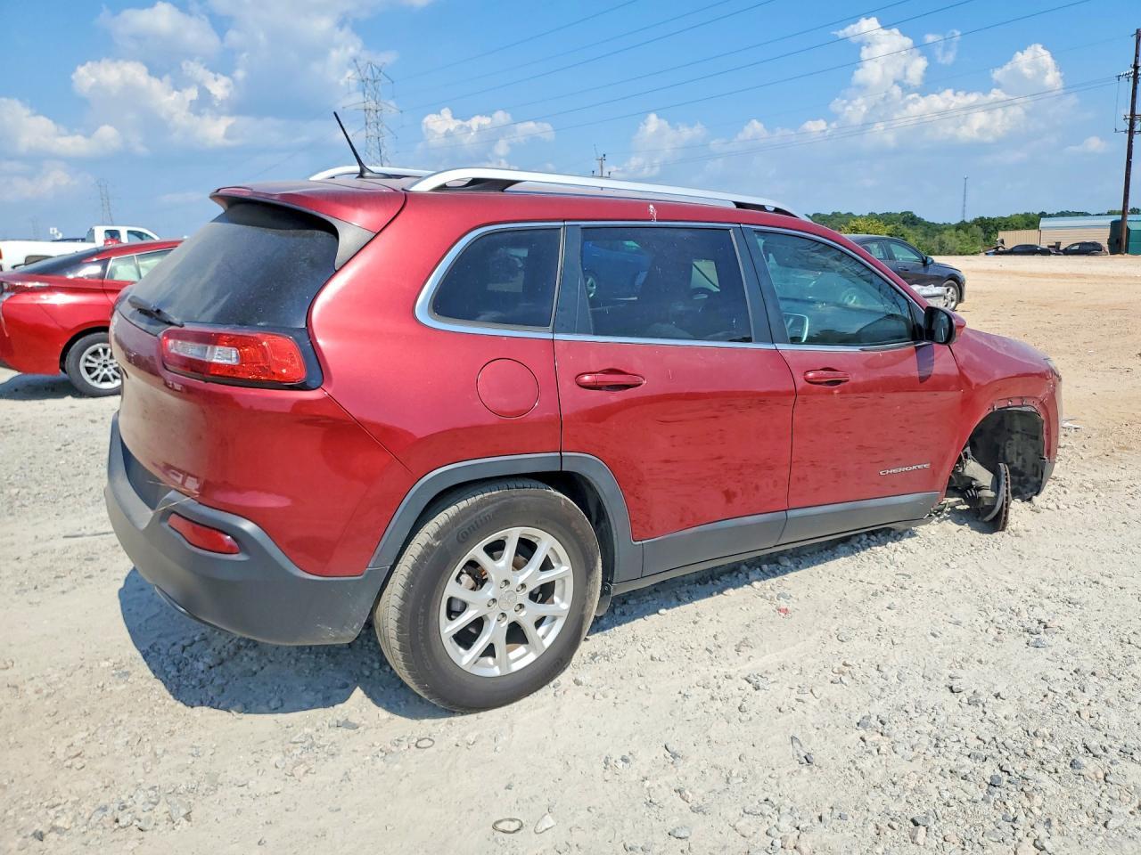 2015 Jeep Cherokee Latitude - Фото 3