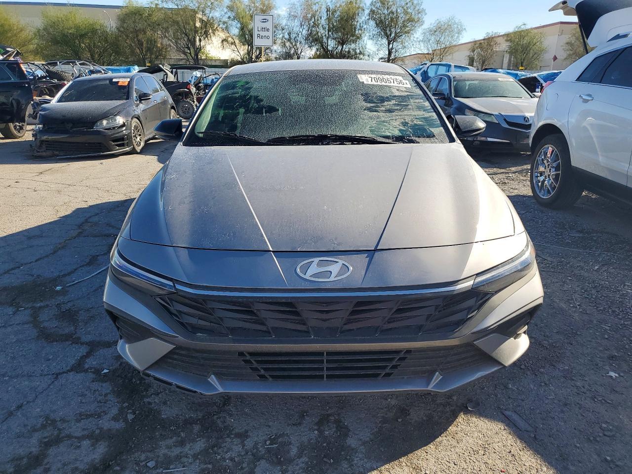 2025 Hyundai Elantra Sel Sport - Фото 5