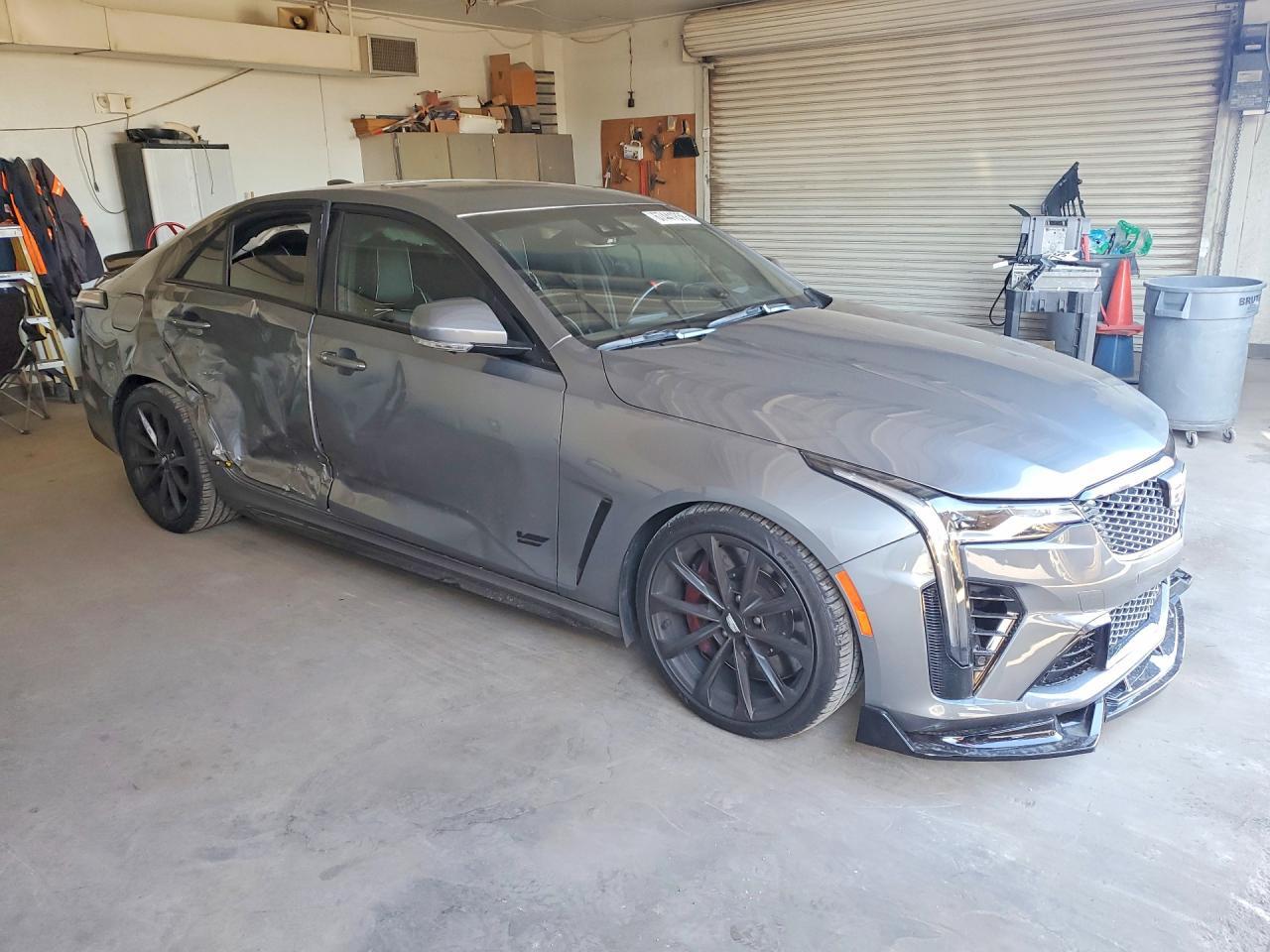 2022 El Dorado Ct4-V Blackwing - Фото 4