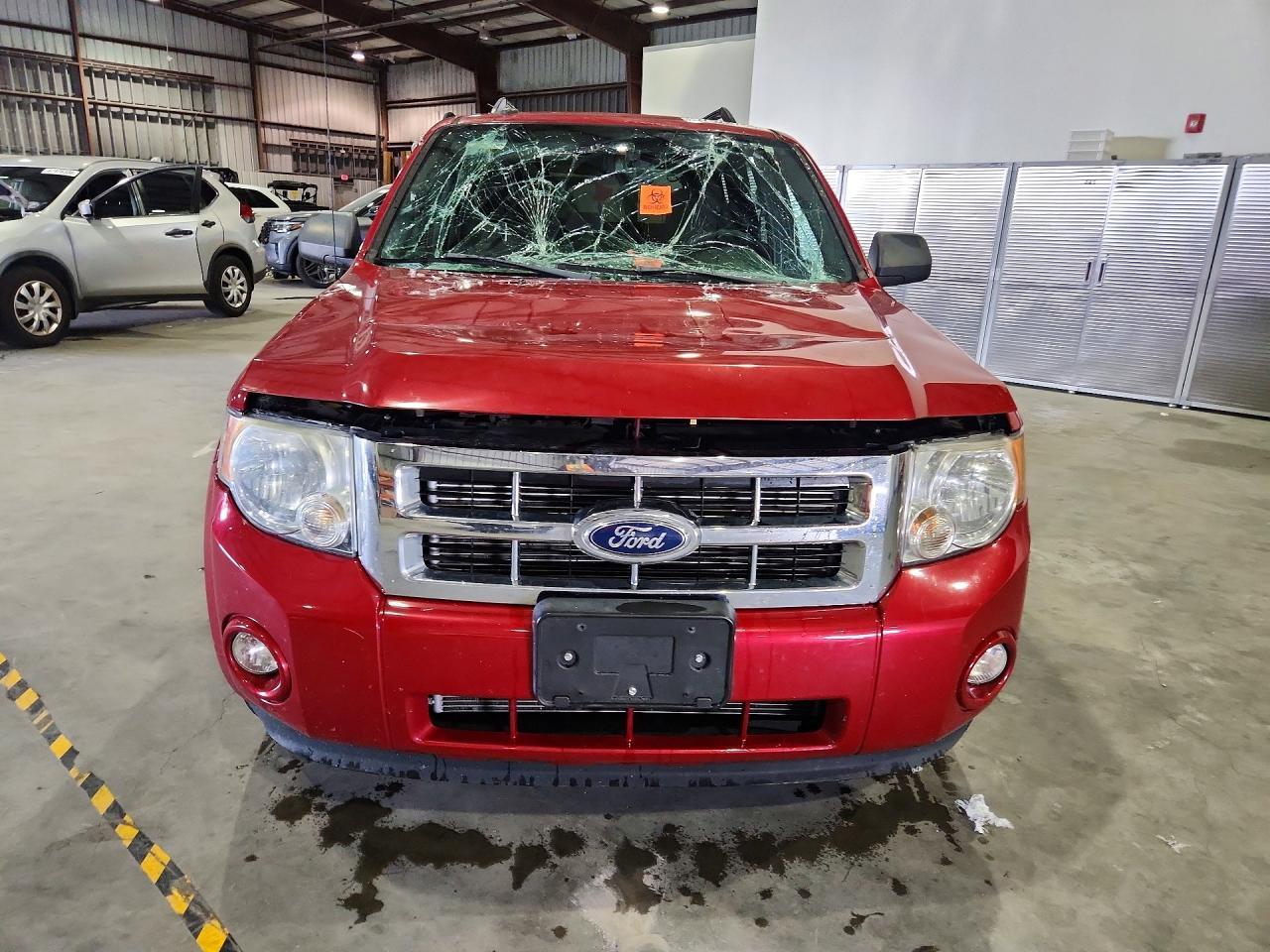 2011 Ford Escape Xlt - Фото 5
