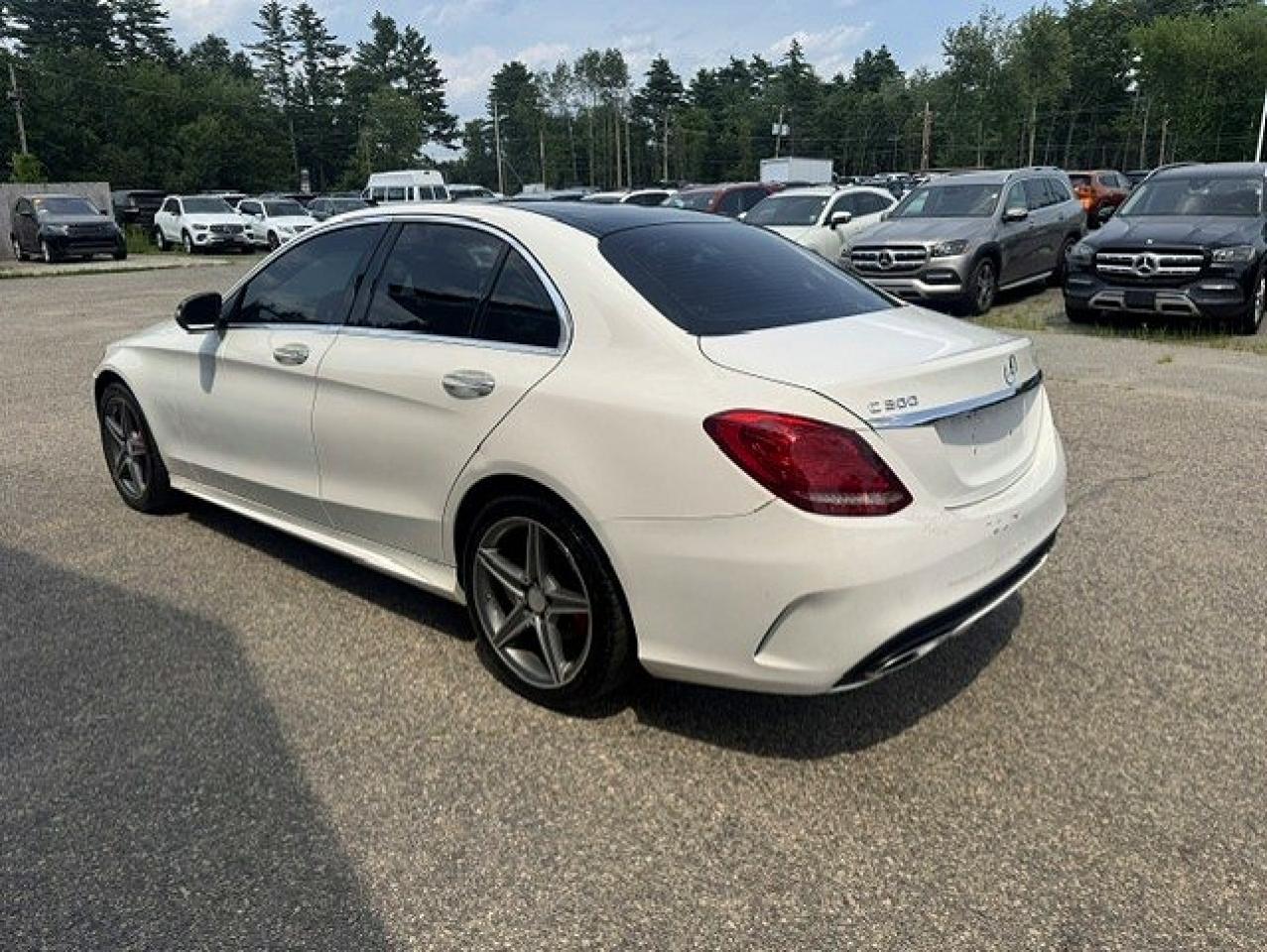 2015 Mercedes-Benz C 300 4Matic - Image 3