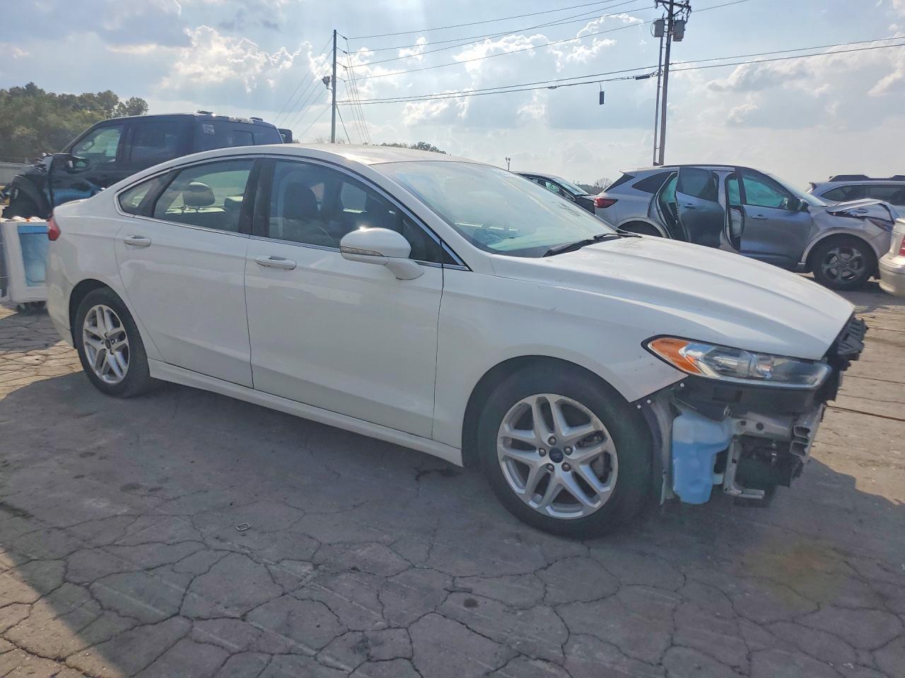 2016 Ford Fusion Se - Фото 4