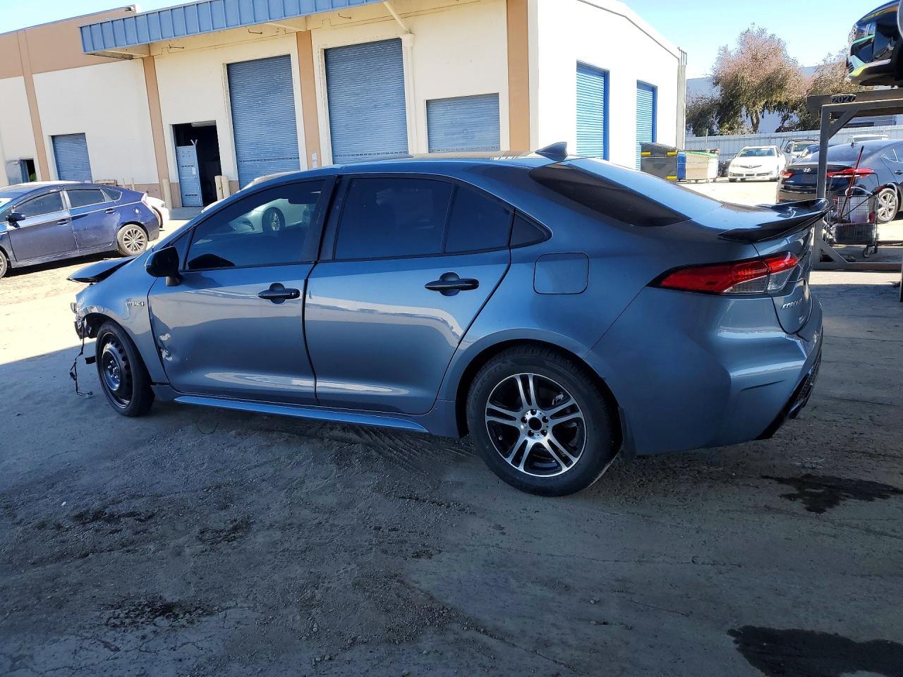 2024 Toyota Corolla Le - Фото 2