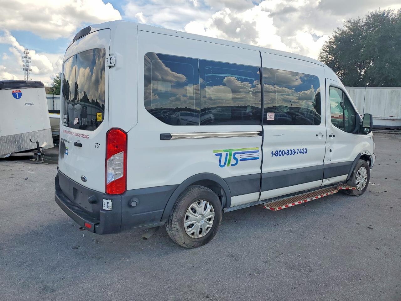 2019 Ford Transit T-350 - Image 3