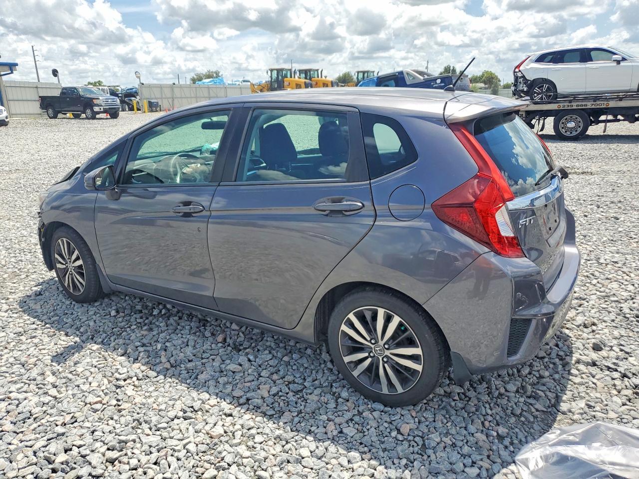 2015 Honda Fit Ex - Image 2
