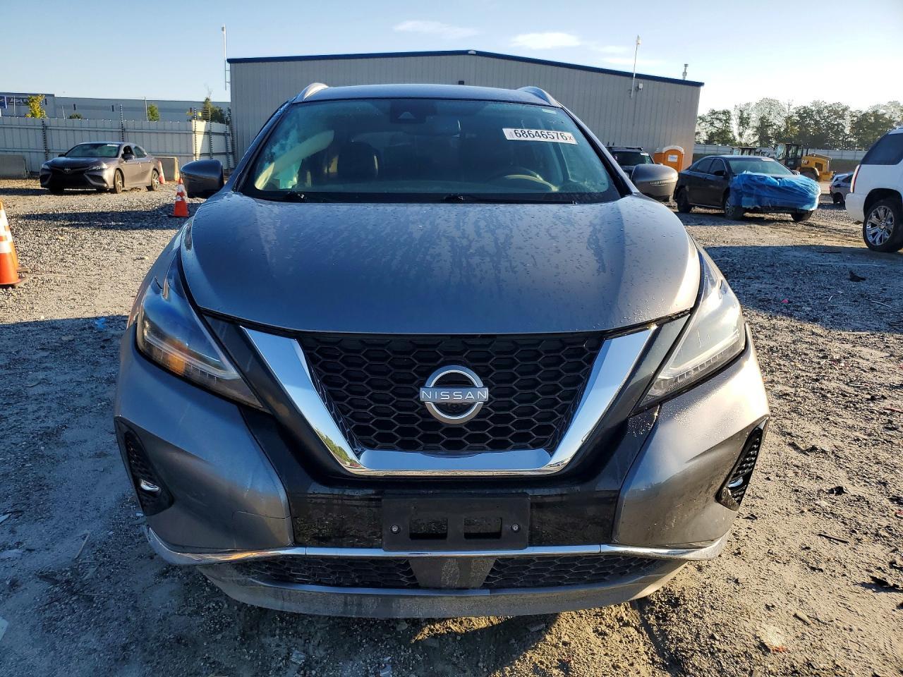 2023 Nissan Murano Sl - Image 5