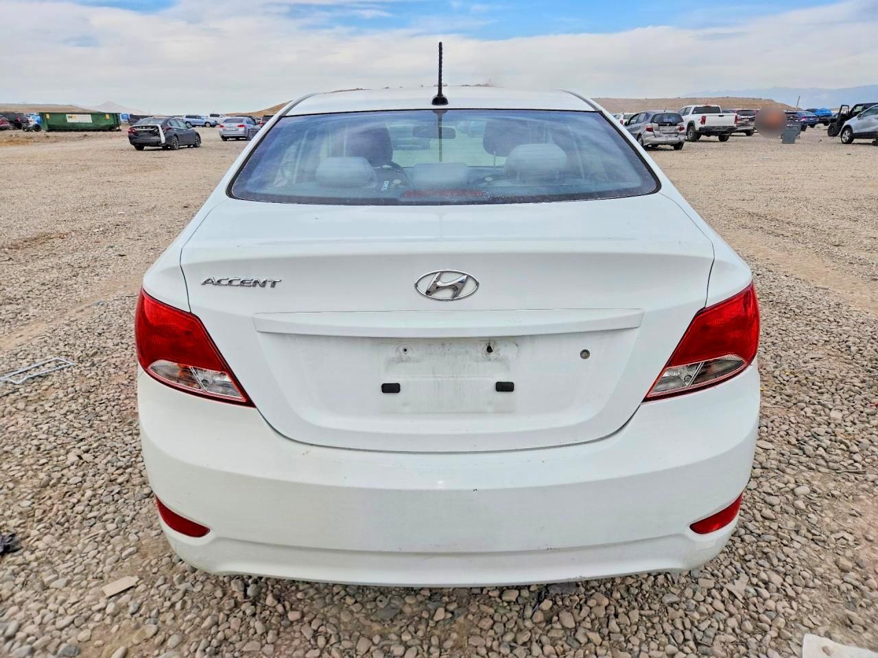 2016 Hyundai Accent Se - Image 6
