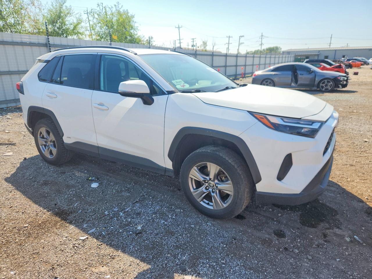 2023 Toyota Rav4 Hybrid Xle - Image 4
