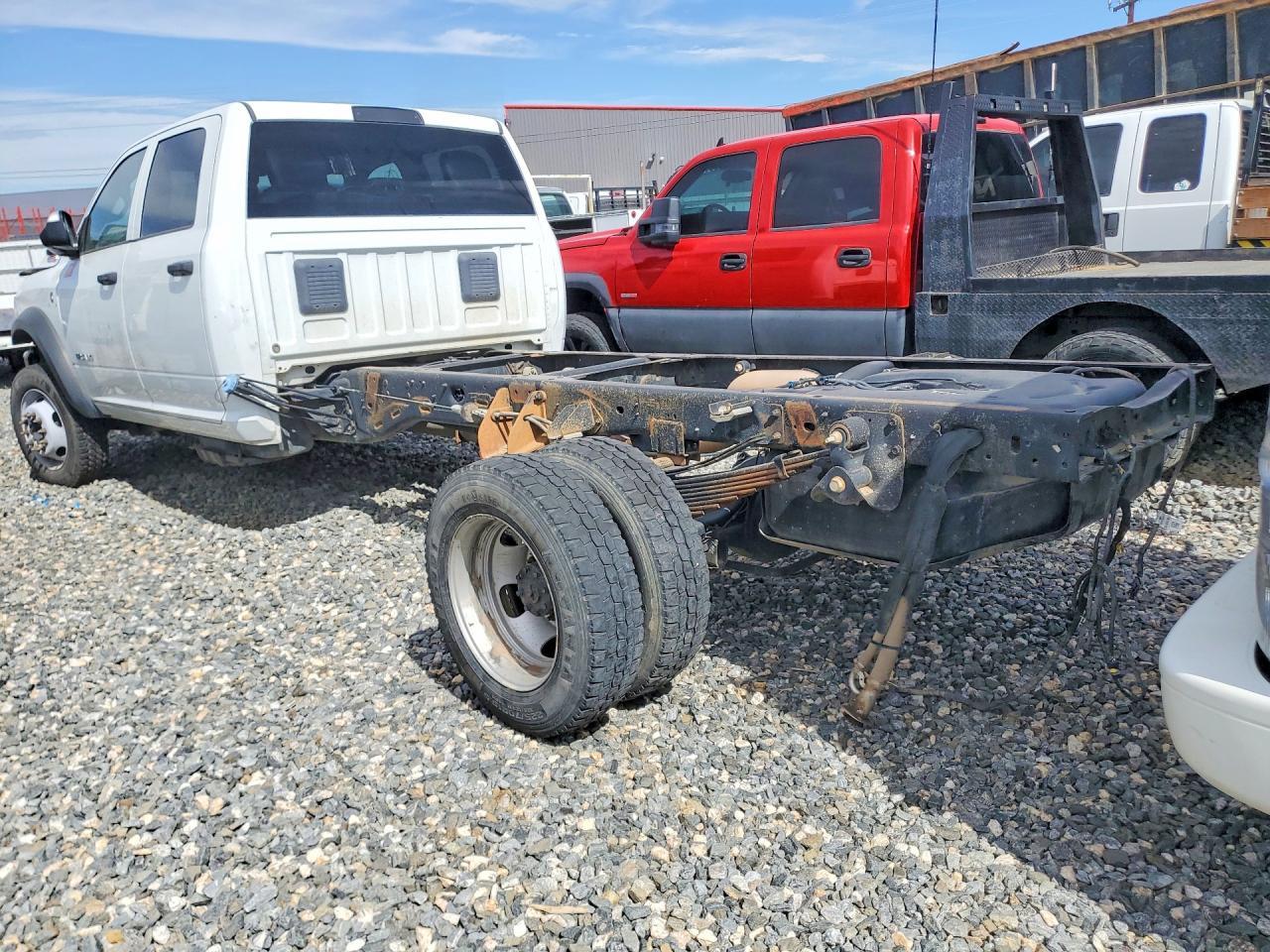 2022 Ram 5500 - Фото 2