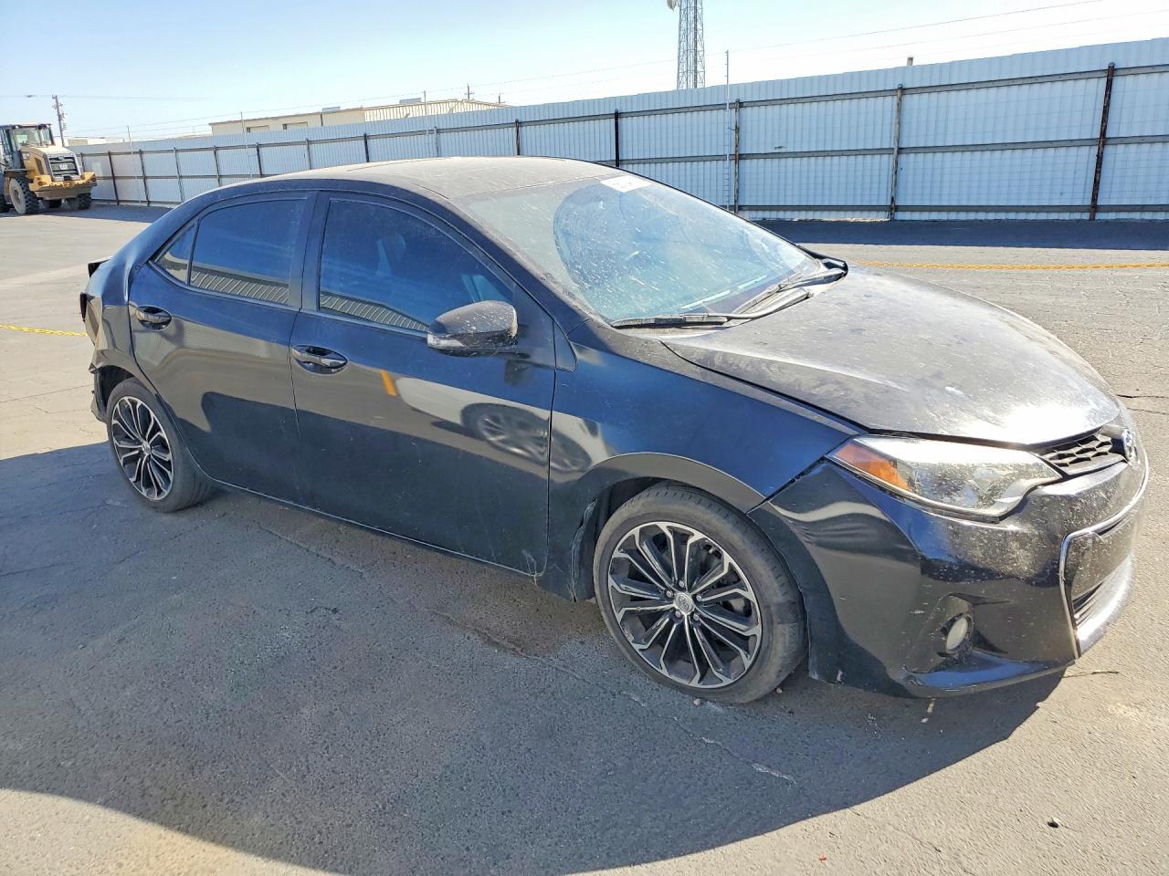2015 Toyota Corolla S Plus - Фото 4