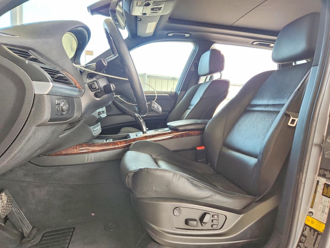 2012 BMW X5 xDrive35I - Image 7