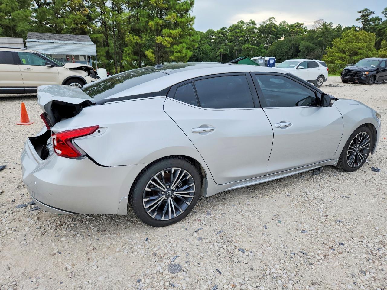 2017 Nissan Maxima Platinum - Фото 3