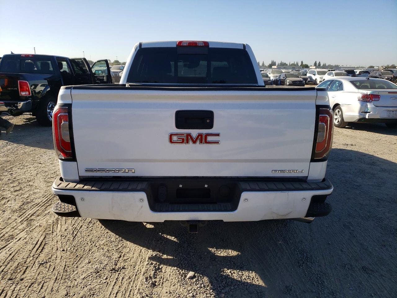 2016 GMC Sierra K1500 Denali - Фото 6