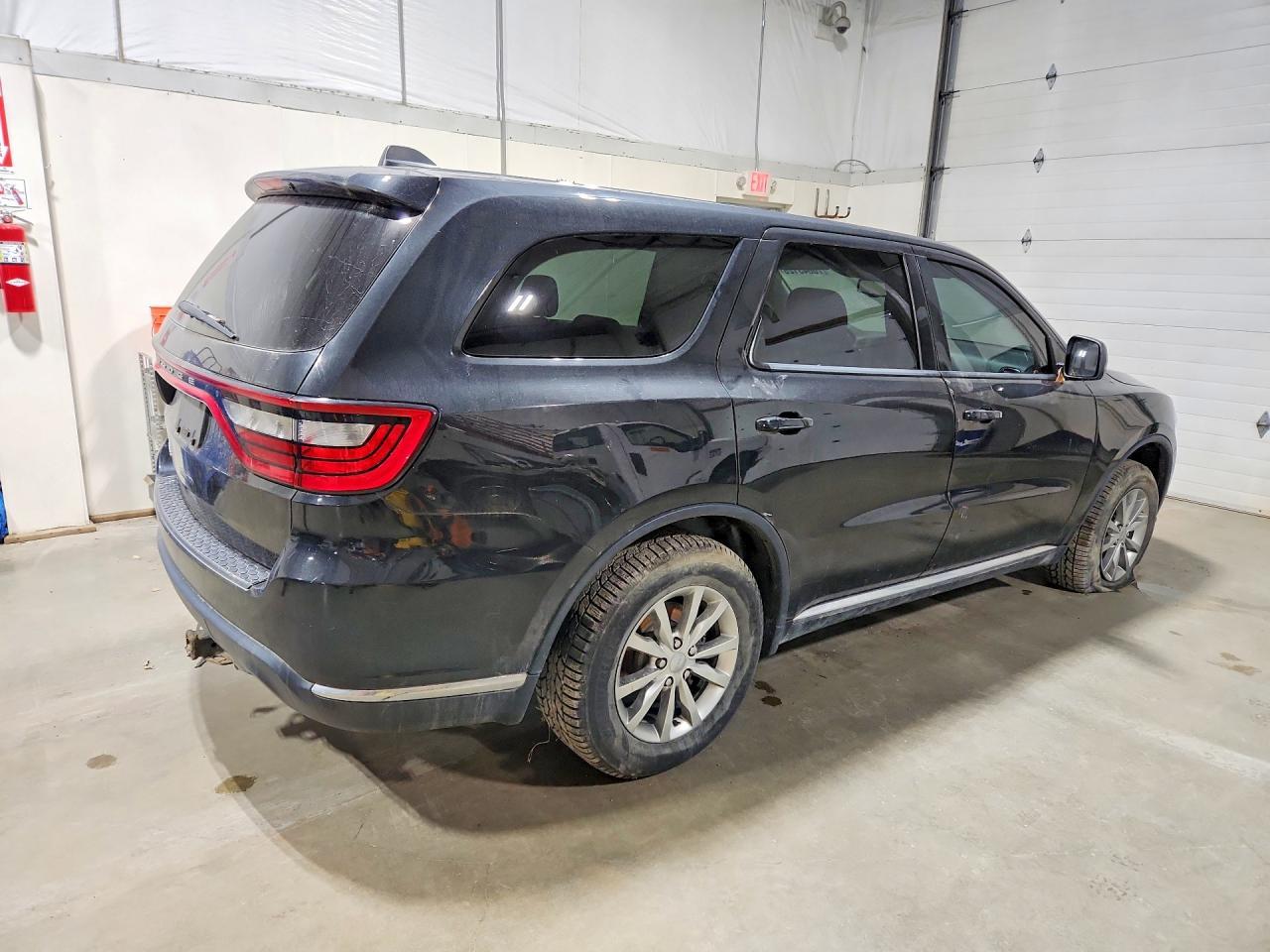 2016 Dodge Durango Sxt - Image 3